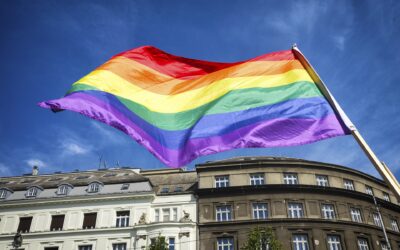 Protegen derechos de mujer transgénero
