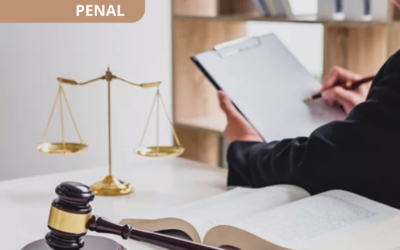 Los hechos jurídicamente relevantes y correcta delimitación, en ningún caso le corresponde a la defensa deducirlos